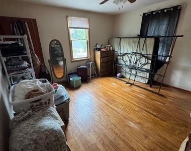 5634 North Lane - Photo Thumbnail 14