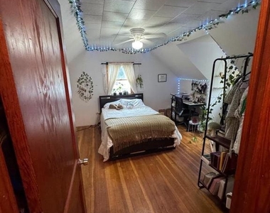 5634 North Lane - Photo Thumbnail 21