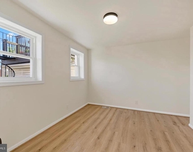 1736 Westphal Place - Photo Thumbnail 12