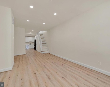 1736 Westphal Place - Photo Thumbnail 2