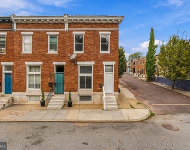 2806 Pulaski Highway - Photo Thumbnail 1