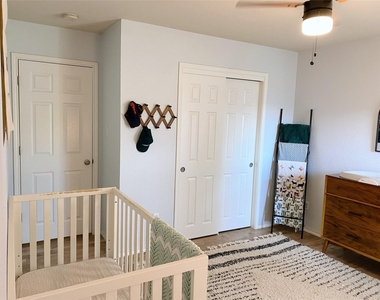 1607 Melissa Oaks Ln - Photo Thumbnail 20