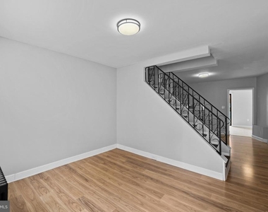 3404 Mueller Street - Photo Thumbnail 7