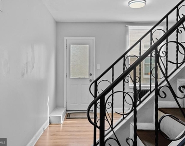 3404 Mueller Street - Photo Thumbnail 4