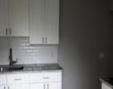 2012 Mount Royal Terrace - Photo Thumbnail 4
