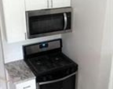2012 Mount Royal Terrace - Photo Thumbnail 3