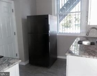 2012 Mount Royal Terrace - Photo Thumbnail 9