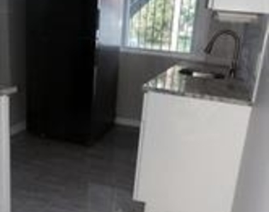 2012 Mount Royal Terrace - Photo Thumbnail 12