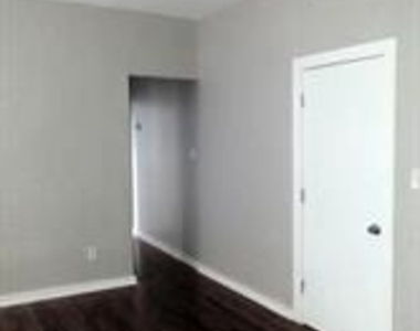 2012 Mount Royal Terrace - Photo Thumbnail 40