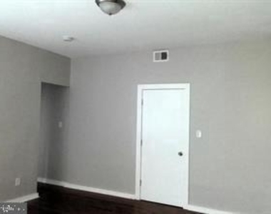 2012 Mount Royal Terrace - Photo Thumbnail 31