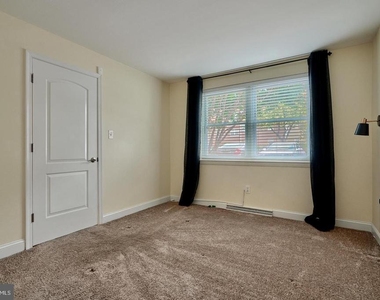 4410 Falls Bridge Drive - Photo Thumbnail 15