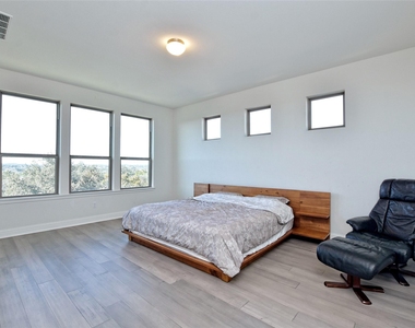 13000 Orihuela Dr - Photo Thumbnail 19