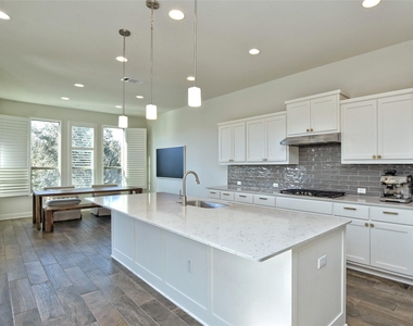 13000 Orihuela Dr - Photo Thumbnail 15