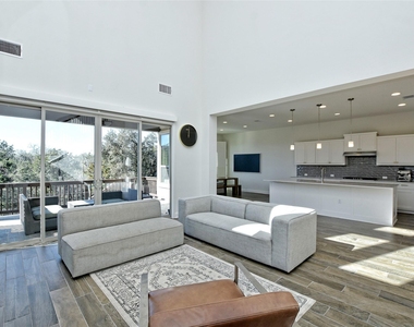 13000 Orihuela Dr - Photo Thumbnail 23
