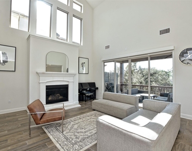 13000 Orihuela Dr - Photo Thumbnail 6