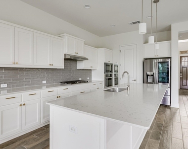 13000 Orihuela Dr - Photo Thumbnail 26