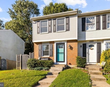 7930 Sutherland Court - Photo Thumbnail 3
