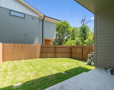 1402 Beckett St - Photo Thumbnail 34
