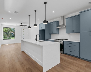 1402 Beckett St - Photo Thumbnail 7