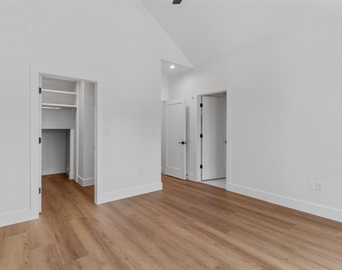 1402 Beckett St - Photo Thumbnail 21