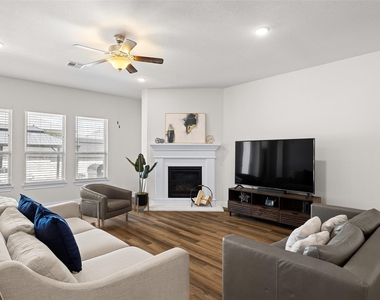 124 Adina Dr - Photo Thumbnail 7
