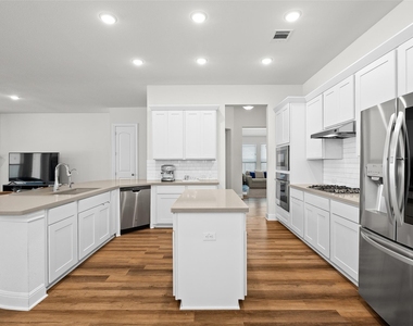 124 Adina Dr - Photo Thumbnail 1
