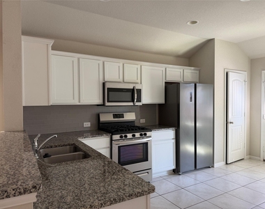10305 Hatton Ln - Photo Thumbnail 1