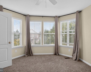 1500 E Matisse Drive - Photo Thumbnail 40