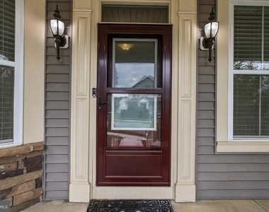 1500 E Matisse Drive - Photo Thumbnail 4