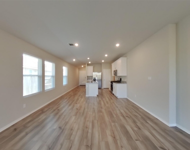 5108 Saddle Club Dr - Photo Thumbnail 2