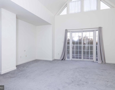 156 Christina Landing Drive - Photo Thumbnail 33