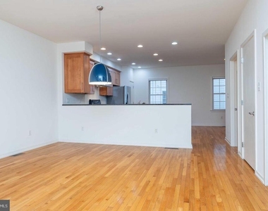 156 Christina Landing Drive - Photo Thumbnail 18