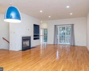 156 Christina Landing Drive - Photo Thumbnail 13