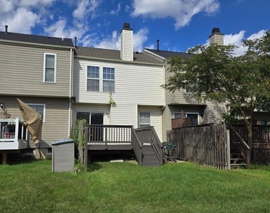 216 Barrett Run Place - Photo Thumbnail 13