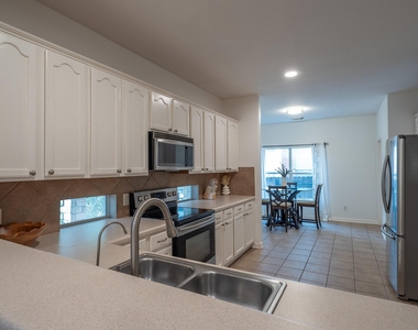 1733 Chasewood Dr - Photo Thumbnail 11