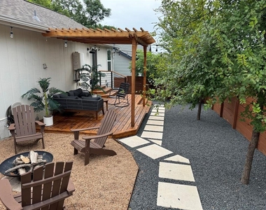 2901 Glen Rae St - Photo Thumbnail 30