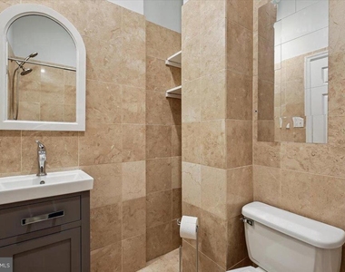1125 12th Street Nw - Photo Thumbnail 18