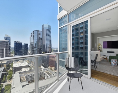 200 Congress Ave - Photo Thumbnail 21