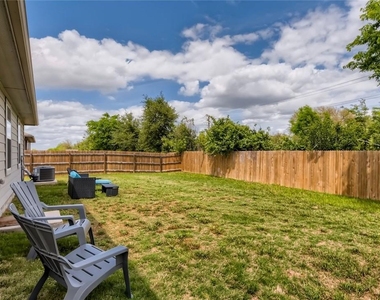192 James Adkins Dr - Photo Thumbnail 23