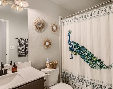 192 James Adkins Dr - Photo Thumbnail 17