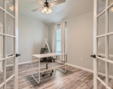 192 James Adkins Dr - Photo Thumbnail 10
