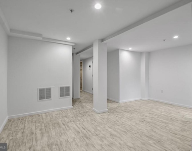 24 Rhode Island Avenue Ne - Photo Thumbnail 18