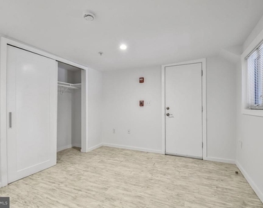 24 Rhode Island Avenue Ne - Photo Thumbnail 17