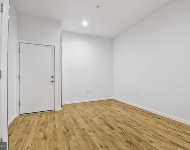 24 Rhode Island Avenue Ne - Photo Thumbnail 14