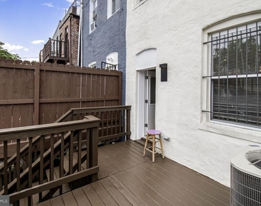 24 Rhode Island Avenue Ne - Photo Thumbnail 27