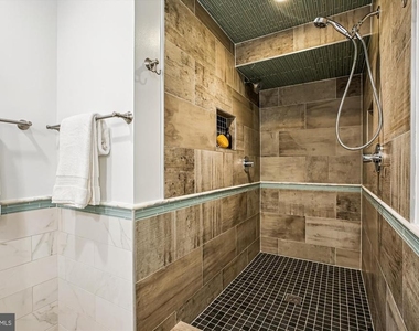 13 R Street Ne - Photo Thumbnail 28