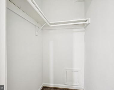 13 R Street Ne - Photo Thumbnail 29