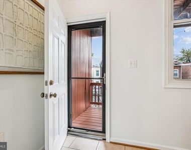 13 R Street Ne - Photo Thumbnail 32