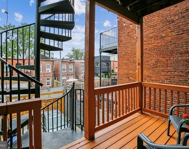 13 R Street Ne - Photo Thumbnail 36