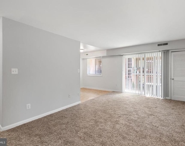 5344 C Street Se - Photo Thumbnail 2